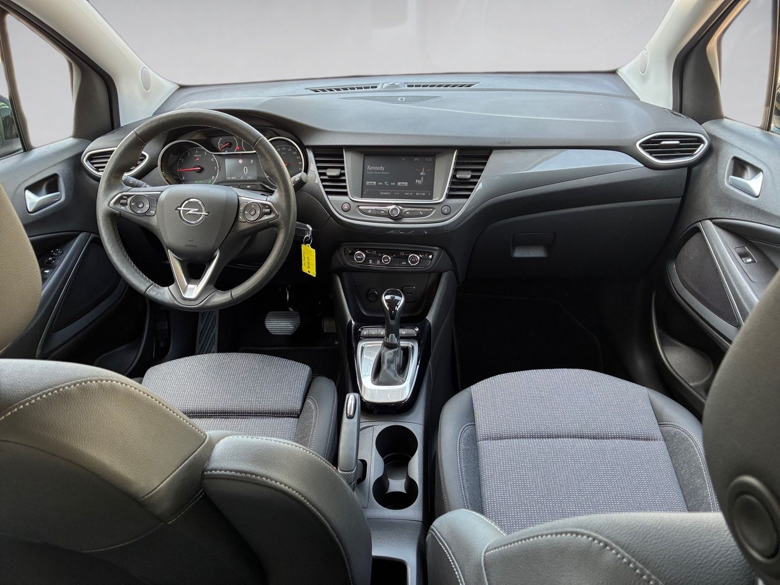 Fahrzeugabbildung Opel Crossland 1.2 Turbo Elegance Kamera,LED,Matrix