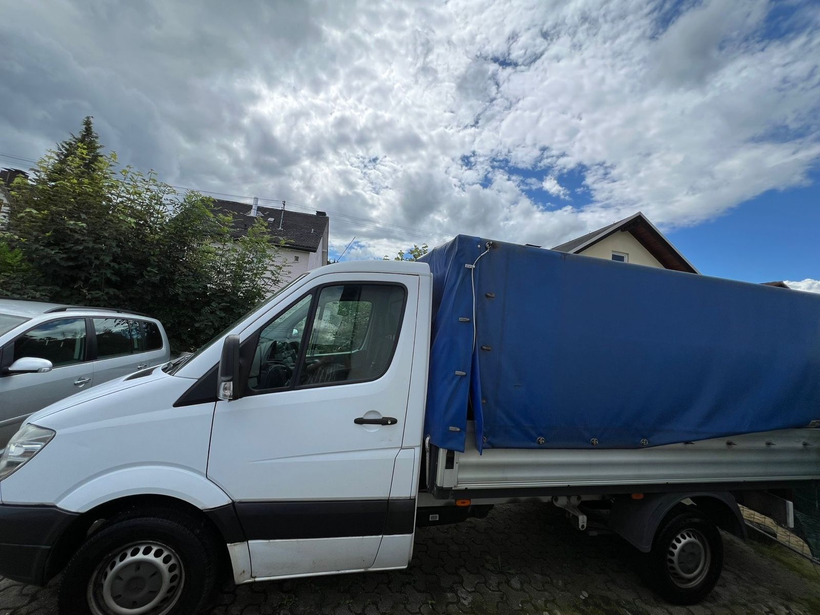 Fahrzeugabbildung Mercedes-Benz Sprinter II Pritsche + Plane *1.HAND*