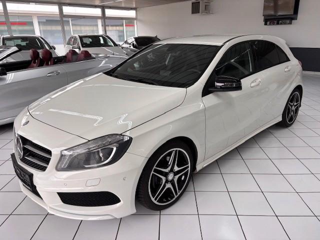 Mercedes-Benz A 200 Amg Line-Night  /Aut/Navi/Bi Xenon/Harman