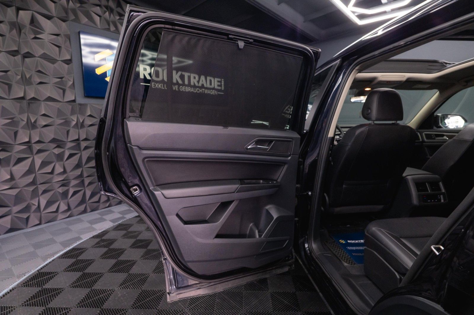 Fahrzeugabbildung Volkswagen ATLAS 3.6 4x4 SEL PREMIUM *7 Sitze*Pano*ACC*LED*