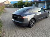 Tesla Model 3 RWD PDC AHK Garantie LFP AMD - Tesla Model 3 in Düsseldorf
