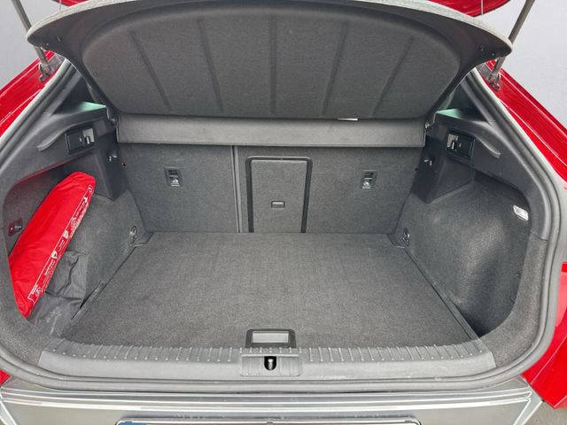 Formentor 4Drive 2.0 TSI DSG *AHK+Panodach+Navi+