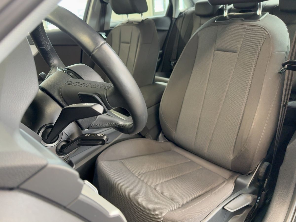 Audi A4 - Bild 18