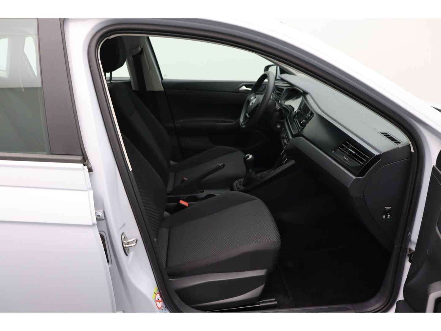 Fahrzeugabbildung Volkswagen Polo 1.0 VI Trendline Multifunktion SHZ