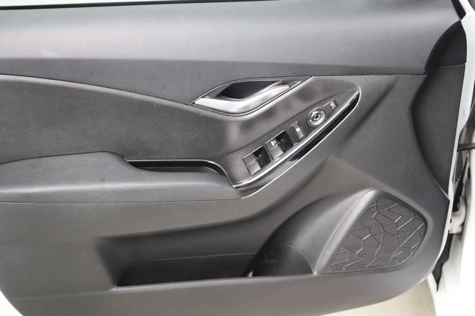 Fahrzeugabbildung Hyundai ix20 * HU/AU bis 06.2028 * 8-fach bereift Comfor