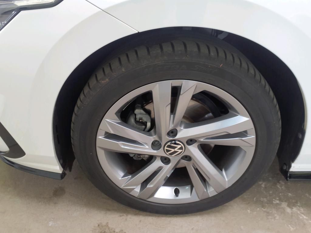 Volkswagen Golf R-Line 2.0 TDI SCR Pano*Tempo*Nav*PDC*Klima