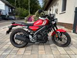 Yamaha XSR 125 mit Tieferlegung - YAMAHA XSR125