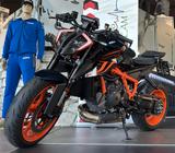 KTM 1290 SuperDukeR - KTM SUPERDUKE