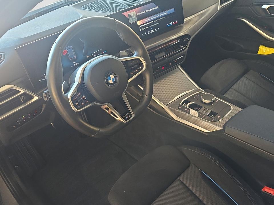 BMW 330i xDrive Touring M Sport