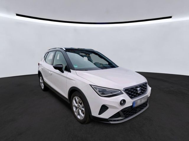 Arona 1.5 TSI DSG FR LED+NAVI+KAMERA+ACC+SITZHZ+