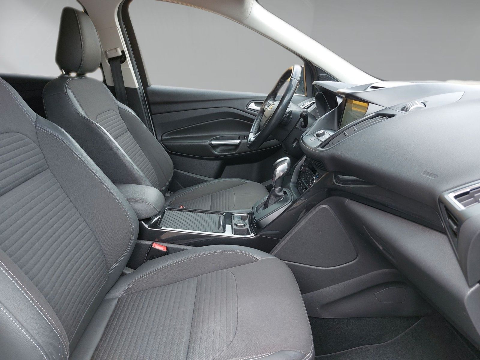 Ford Kuga Titanium SHZ LHZ Allwetter AHK – Bild 4