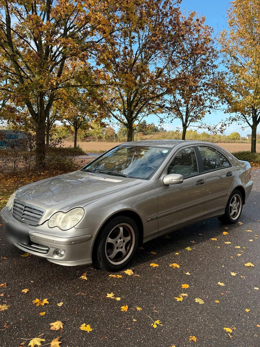 Mercedes-Benz C 180
