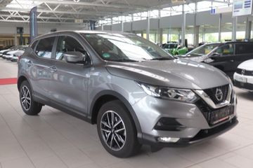 Fotografie 2 des Nissan Qashqai 1.3 DIG-T Navi