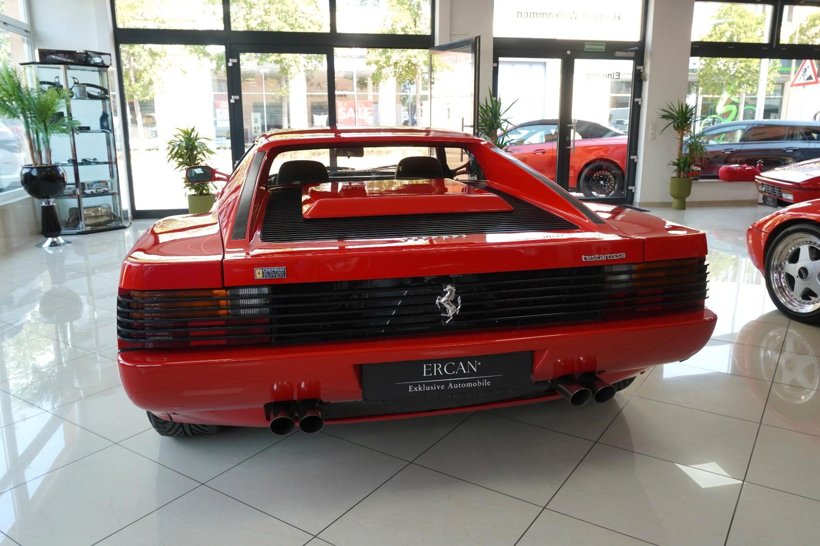 FERRARI TESTAROSSA
