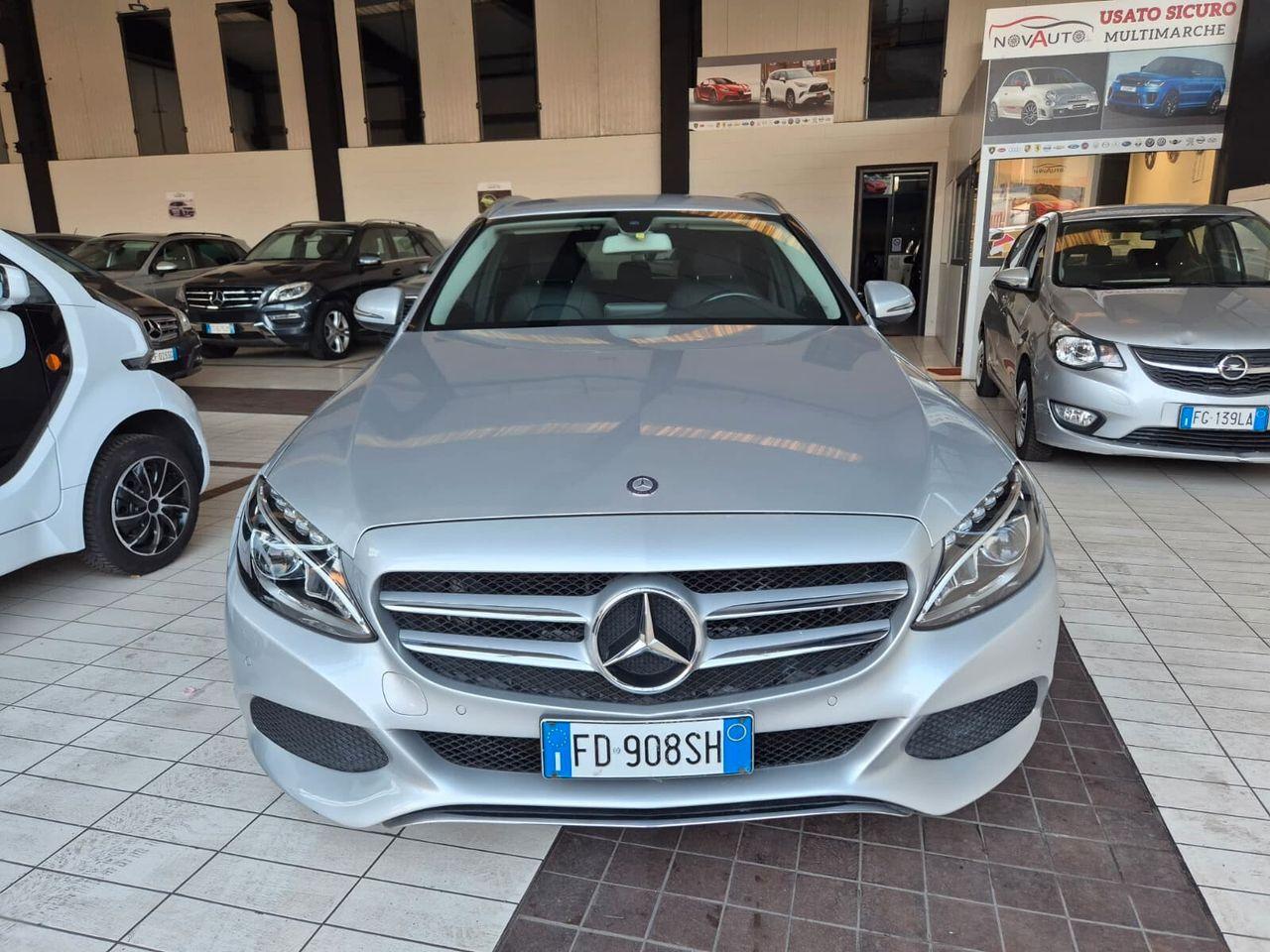 Mercedes-Benz C 220