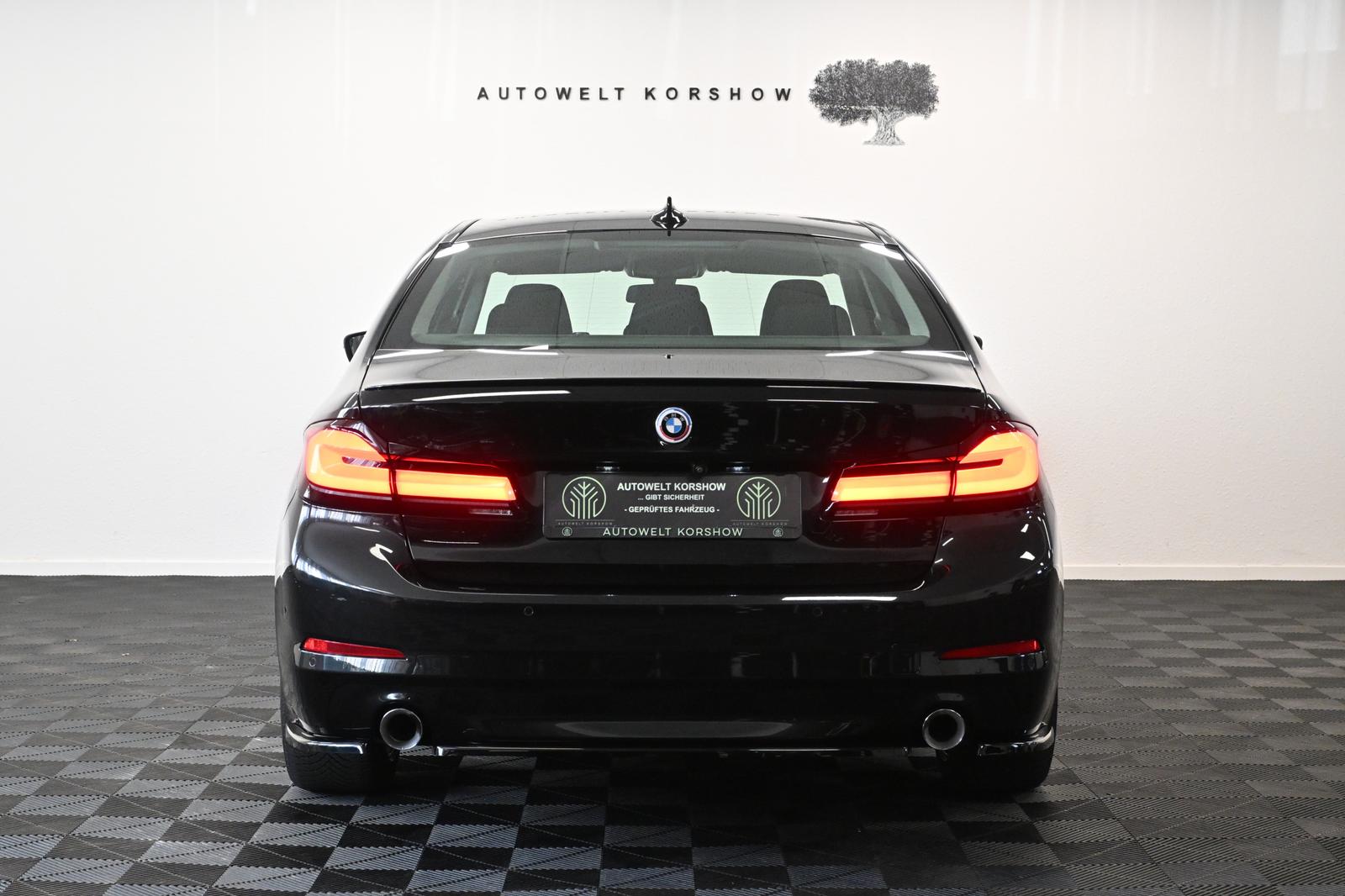 BMW 520 d Lim. *LED *SHZ *KAMERA *VIRTUAL*19ZOLL