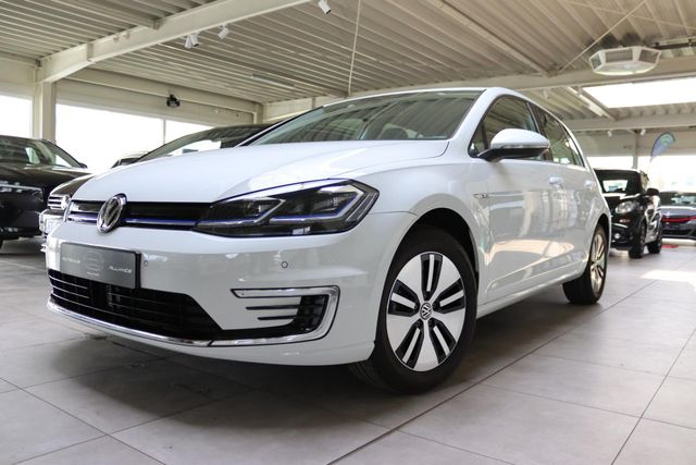 Volkswagen Golf VII e-Golf 100 kW (136 PS), Automatik, F...