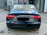 Audi A8 4.2 TDI tiptronic quattro - - schwarze Audi A8