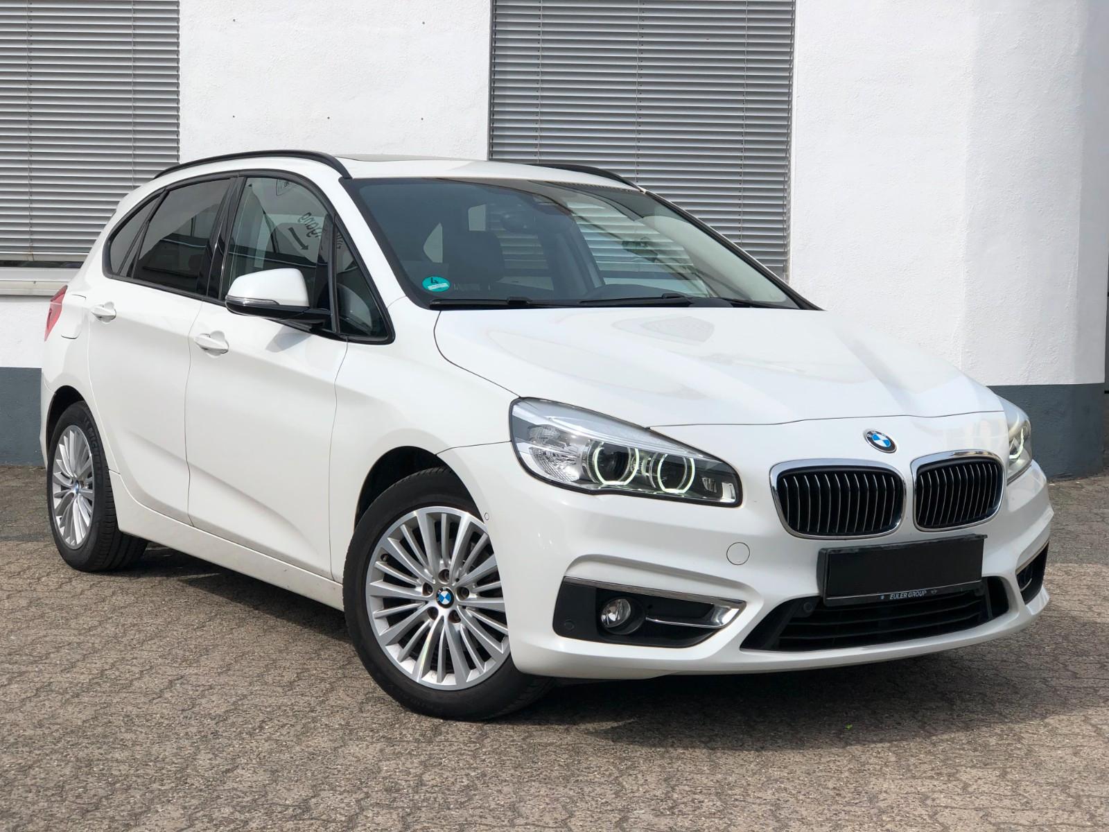 BMW 218d Active T. Auom. Luxury Line * Top Extras *
