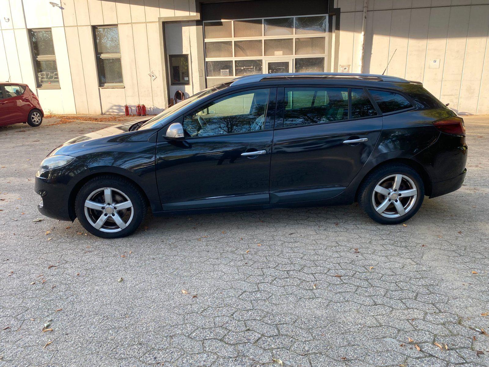 Renault Megane 2010 — photo 8