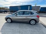 BMW 220i Active Tourer Luxury Line | Viel Austattung - BMW 2er Reihe in Köln