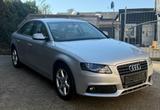 Audi A4 Lim. Attraction 2.0 TDI Automatik Xenon - Audi A4 aus 2010 mit Diesel-Antrieb: Limousine, 2.0