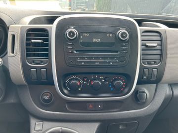 Renault Trafic - 11
