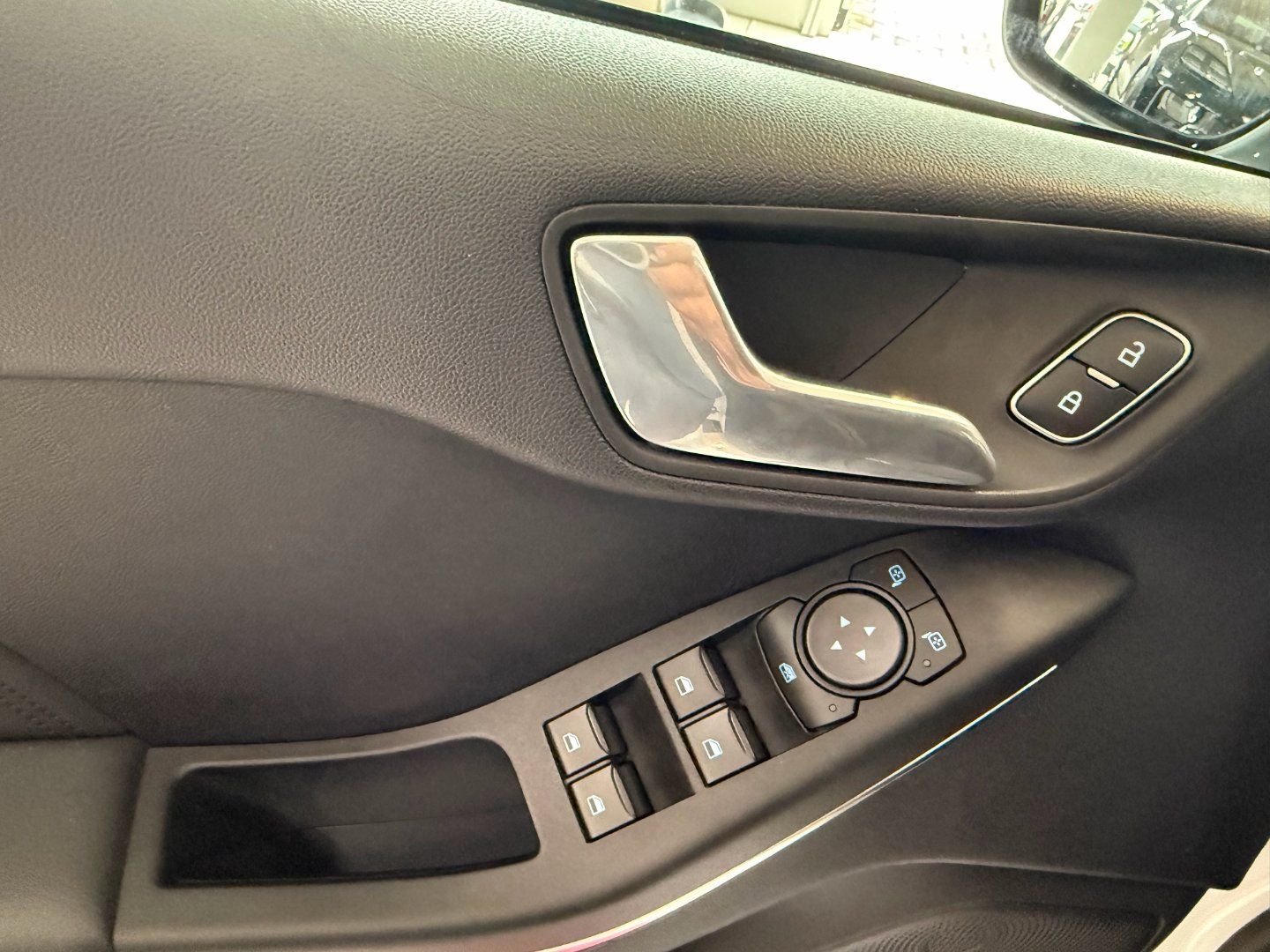Ford Fiesta ST X Performance-Pake Navi Sitzheizung foto 14