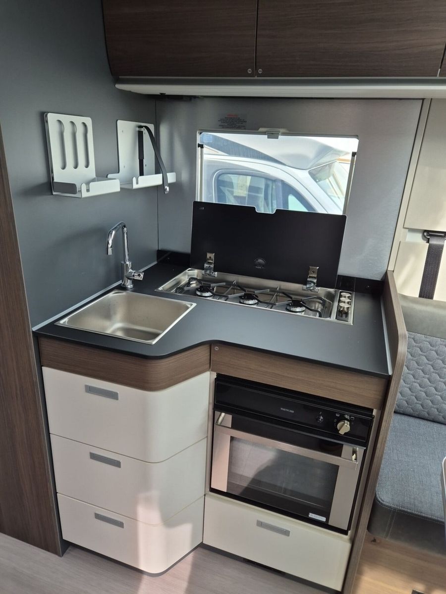 Fahrzeugabbildung Adria Coral Supreme 670 DL Klimaauto, LED, Navi, RFK