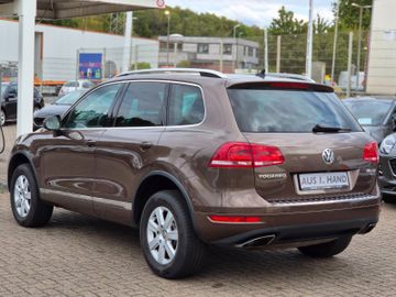 Volkswagen Touareg - 8
