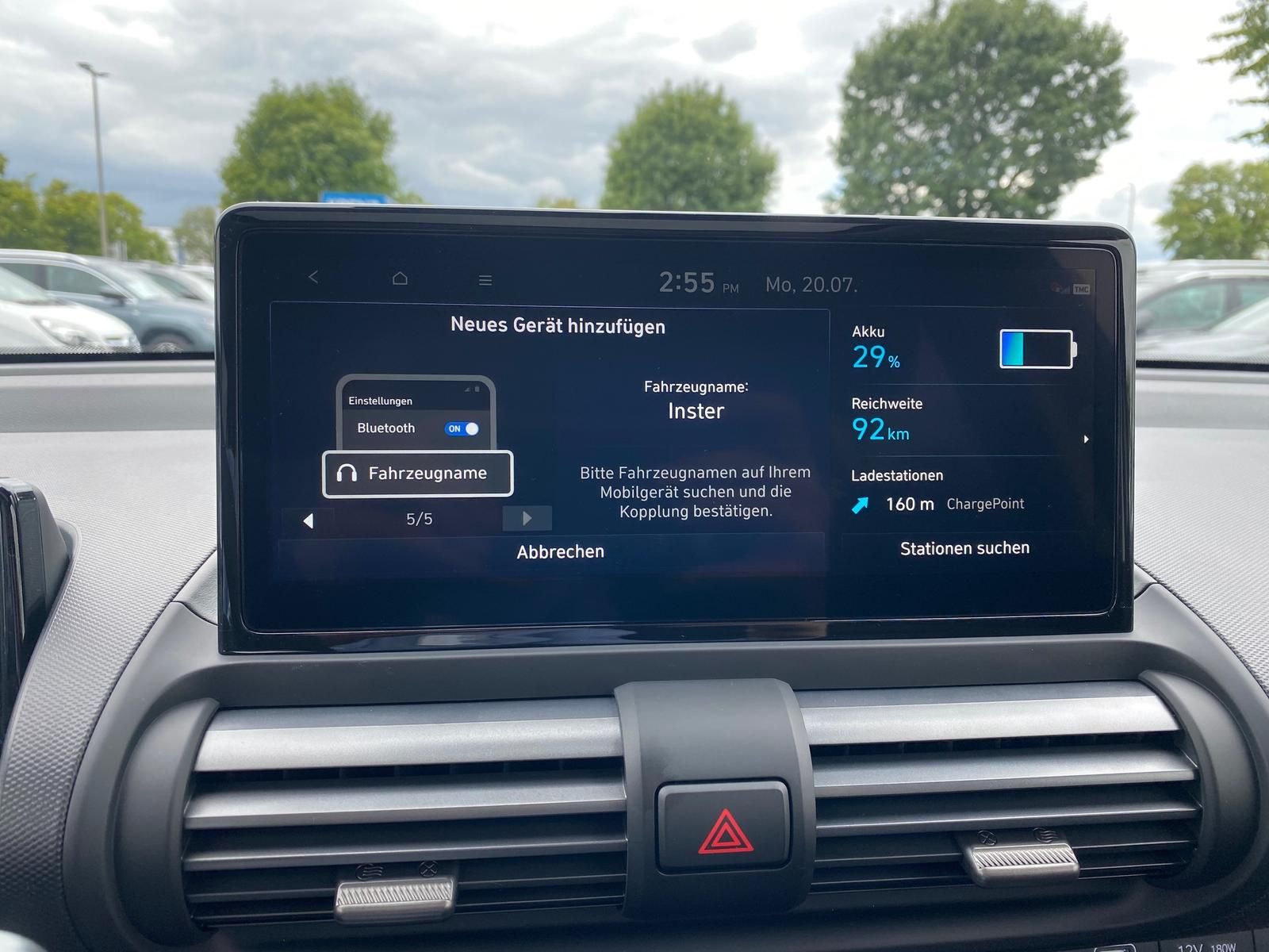 Fahrzeugabbildung Hyundai INSTER Elektro 85 kW APP+KLIMA+ACC+KAMERA+17"Alu