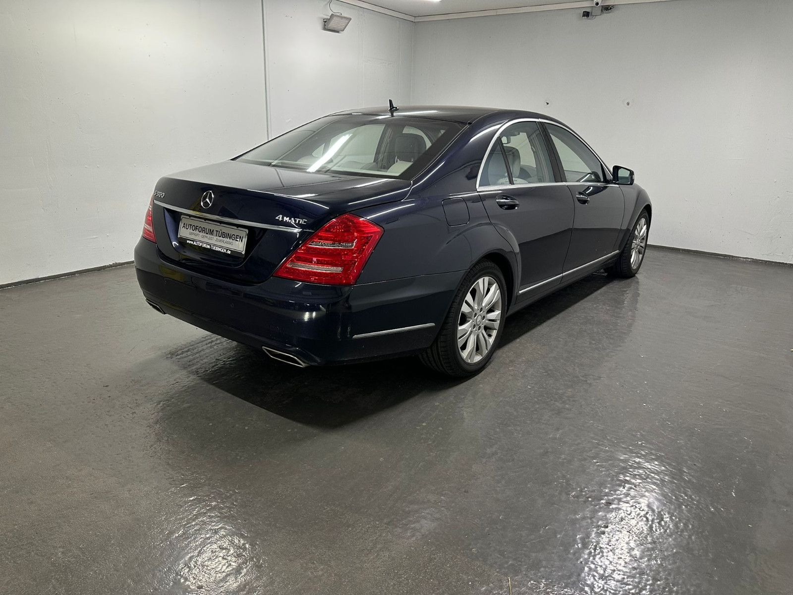 Fahrzeugabbildung Mercedes-Benz S 500 4MATIC *2.Hand*DISTRO*SCHIEBED*SITZKLIMA