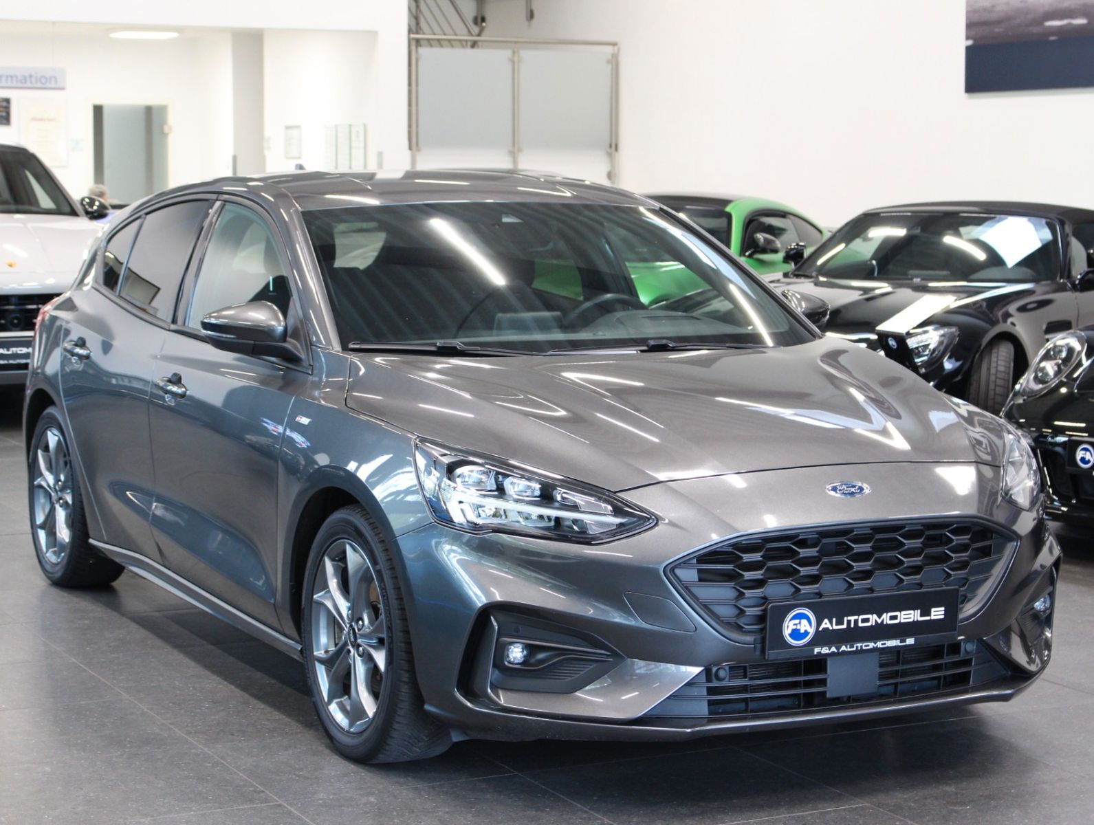 Fahrzeugabbildung Ford 1.5 TDCi ST-Line Navi+HeadUp+Keyless+Spurhalte