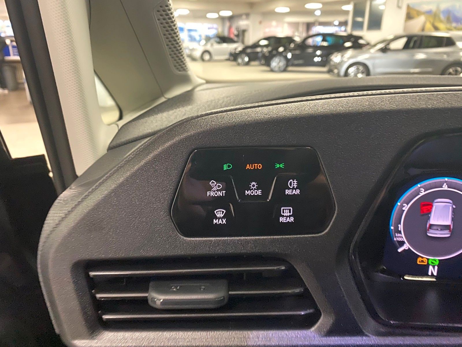 Fahrzeugabbildung Volkswagen Caddy 1.5 TSI DSG Edition+Garantie 2030++KAMERA+