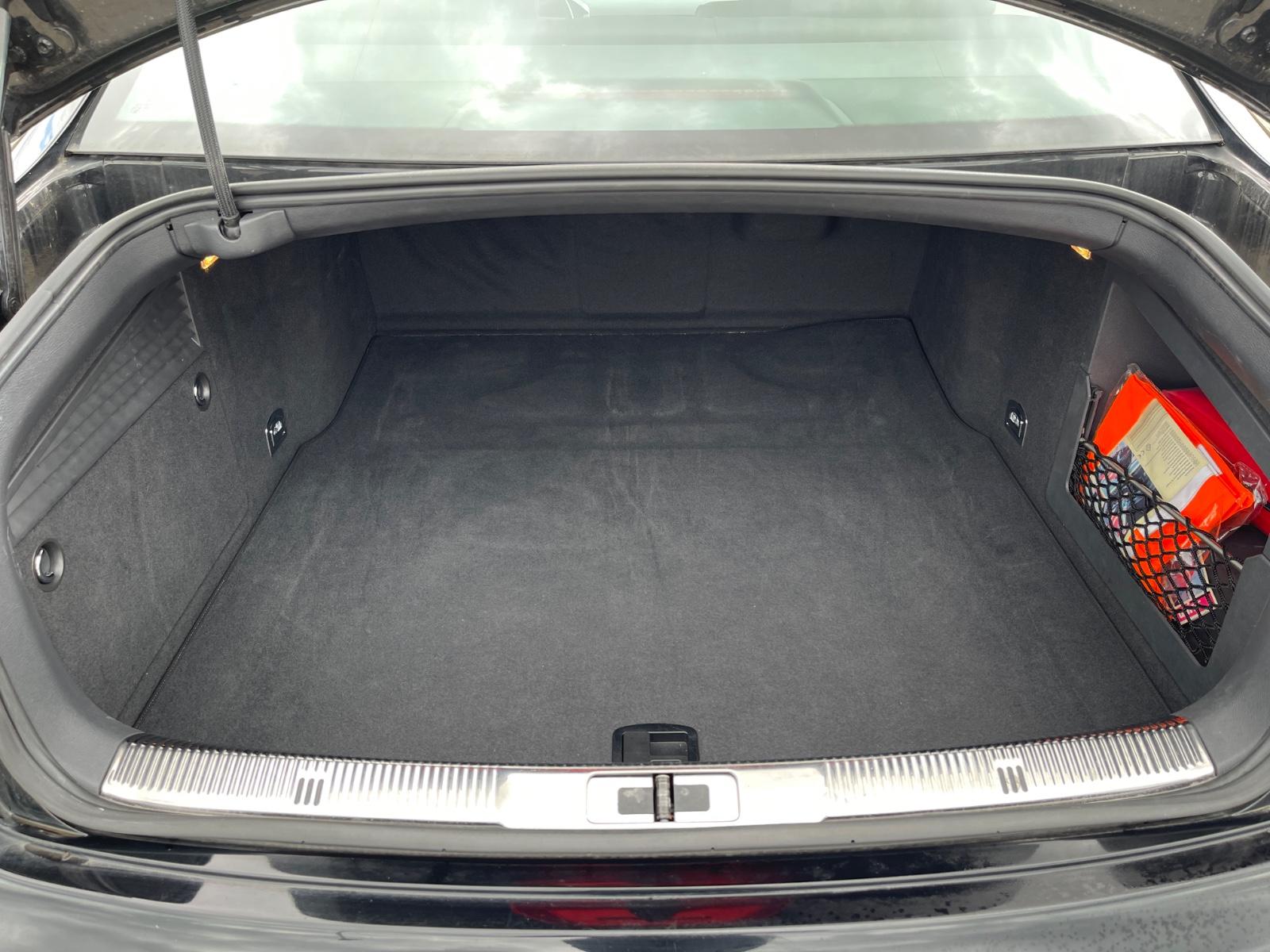 Volkswagen Phaeton V6 TDI 5-Sitzer 4Motion 2HD DYNAUDIO