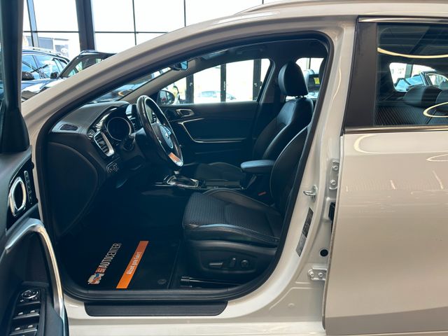 MYAUTOCENTER – Gebraucht- und Jahreswagen mit Werkstattservice in Pfaffenhofen Kia cee'd Sportswagon *Kamera*LED*PDC*