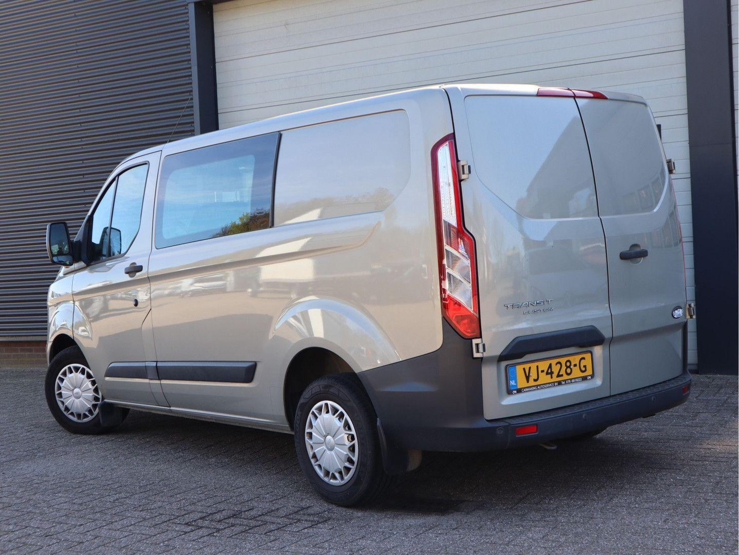 Ford Transit Custom 270 2.2 TDCI 126pk - DC 5 Pers. -