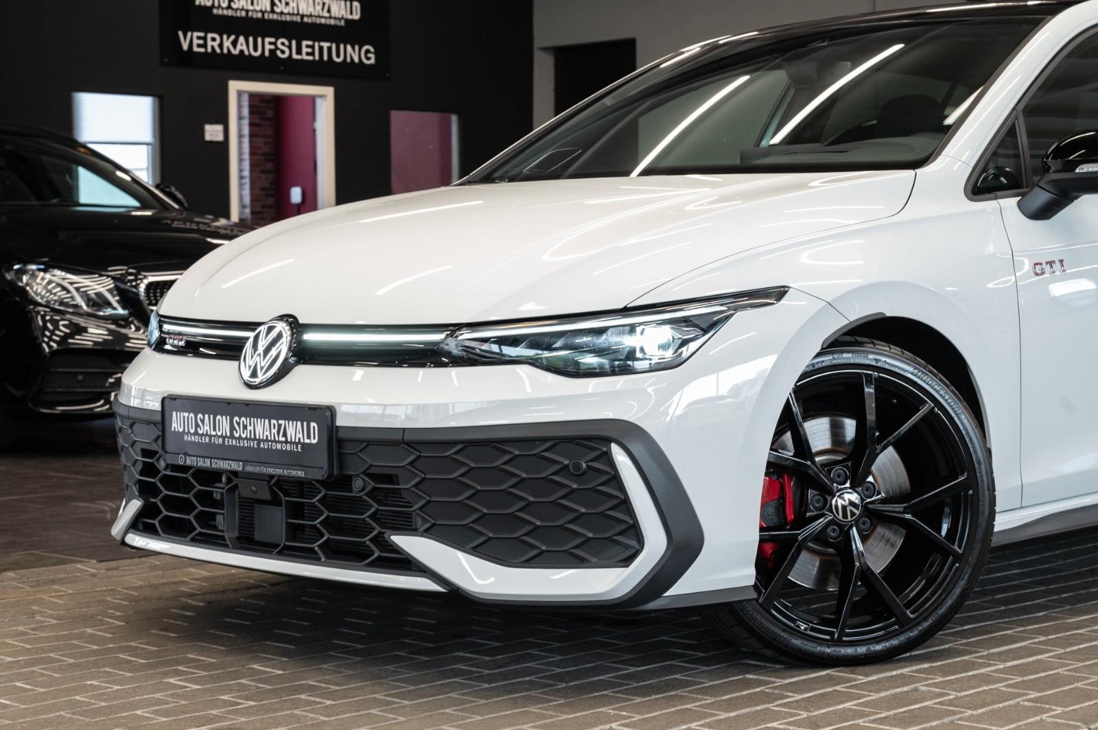 Volkswagen Golf 8 GTI |BLACK STYLE|MATRIX|H&K|NAVI|PANO