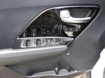 Kia Niro 1.6 GDI PHEV 2WD OPF Aut. Spirit Glasdach L
