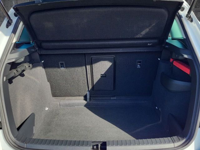 Karoq 1.5 TSI Tour. Aut. Kamera Climatronic