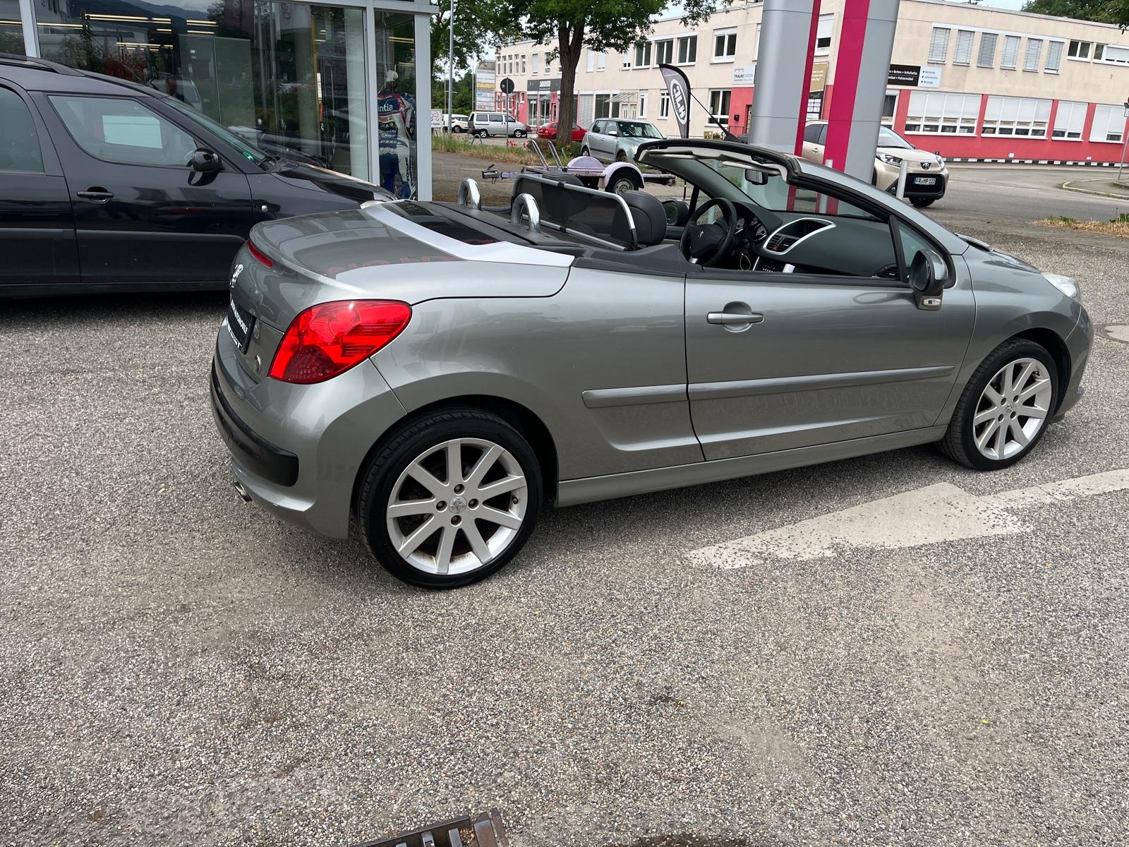 Peugeot 207 CC Cabrio-Coupe Roland Garros