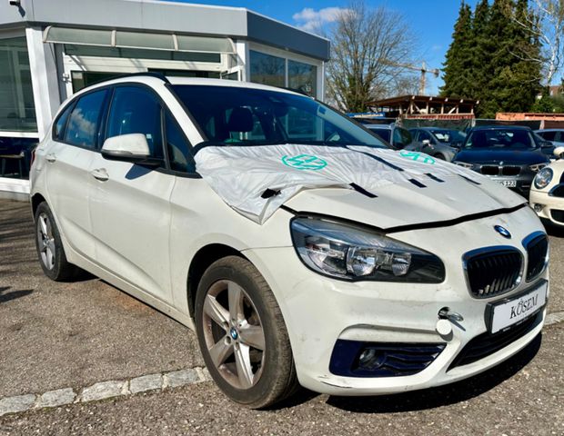 BMW 218 d Sport Tourer Automatik Navi