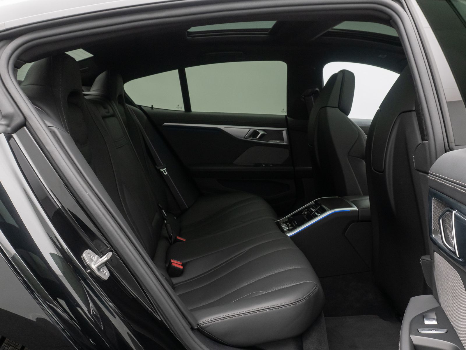 Fahrzeugabbildung BMW 840d xD Gran Coupé M Sport 360° DAB Laser 20Zoll