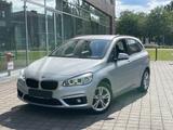 BMW 2 Active Tourer 218 d Advantage/NAVI/PDC/KLIMA/ - BMW 218 in Duisburg