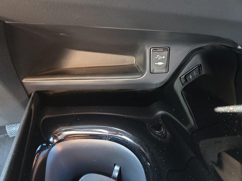 Toyota C-HR 1.2 Turbo Team D *Navi*PDC*LED*