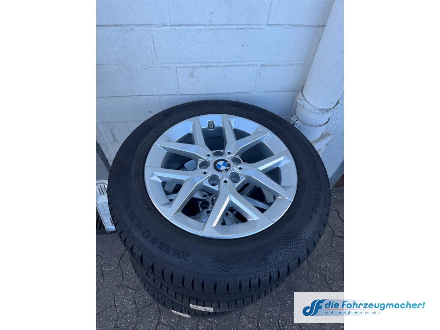 Fahrzeugabbildung BMW X1 xDrive 20 d Park-Assistent Navi Digitales Coc