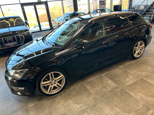 MYAUTOCENTER – Gebraucht- und Jahreswagen mit Werkstattservice in Pfaffenhofen Seat Leon ST FR *LED*Teilleder*Klima*