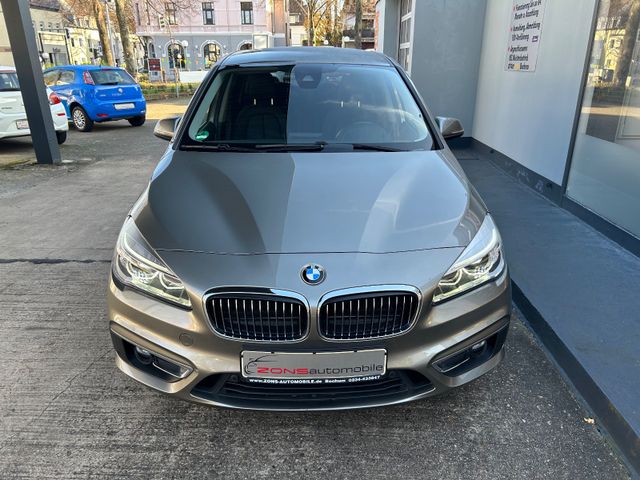 Fahrzeugabbildung BMW 220 Gran Tourer 220 i Luxury Line Automatik Navi