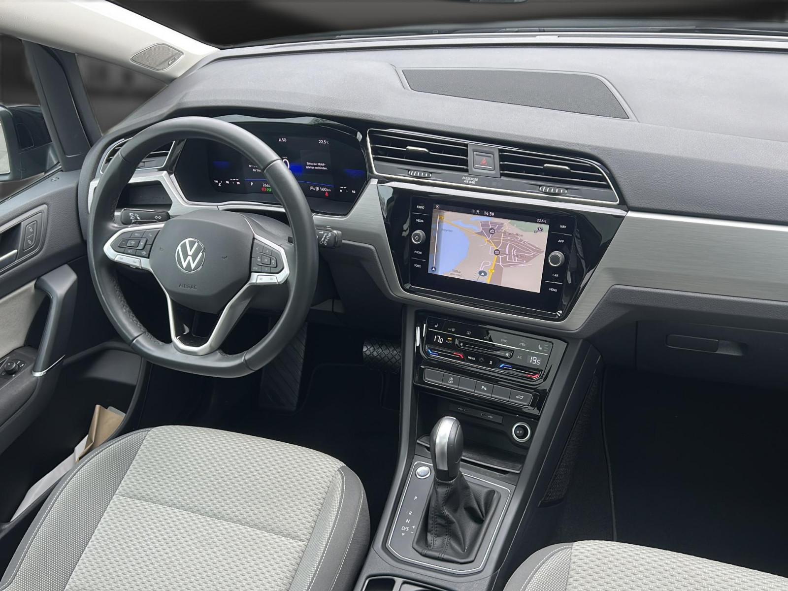 Volkswagen Touran Comf 7Sitz*AHK*STHZG*Kamera*Pano*EasyOpe, миниатюра 15