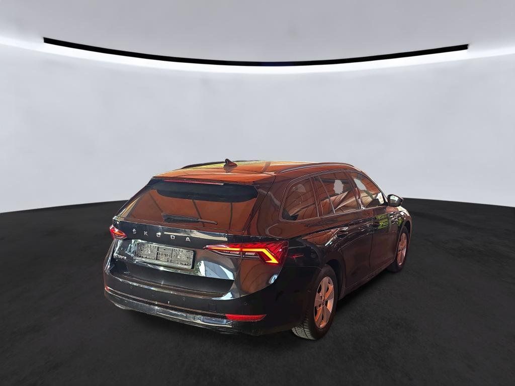 Fahrzeugabbildung SKODA Octavia Combi 2.0 TDI Tour/AHK/MATRIX/ACC/SHZ/